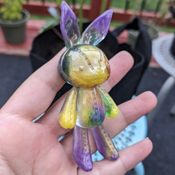 Bunny Rabbit Magnet Handmade Resin Art Cute Gift Rabbits Bunny kawaii - Picture 8 of 9